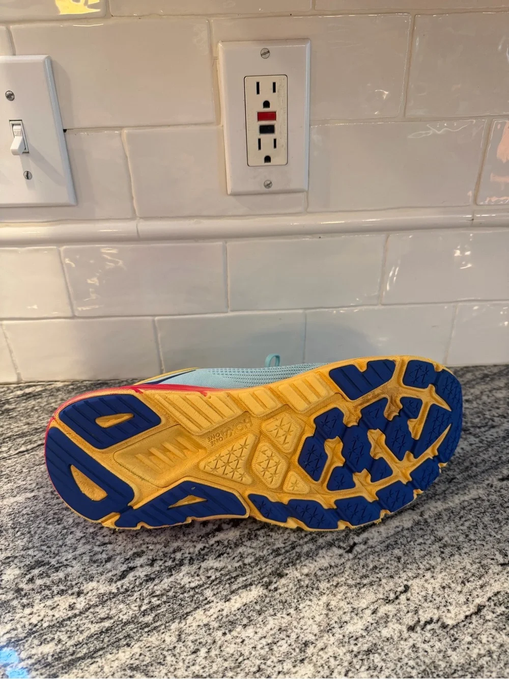 Men’s Hoka Arahi 7 Size 10.5